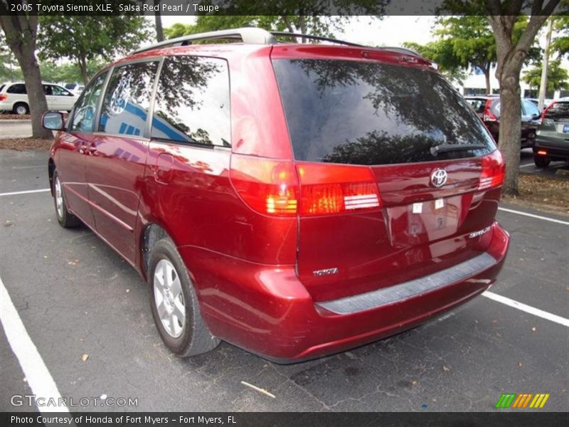 Salsa Red Pearl / Taupe 2005 Toyota Sienna XLE
