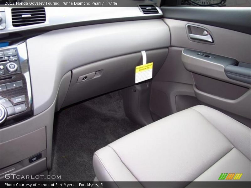 White Diamond Pearl / Truffle 2012 Honda Odyssey Touring