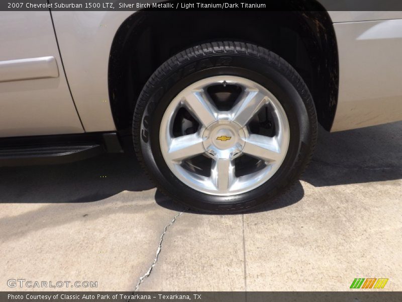 Silver Birch Metallic / Light Titanium/Dark Titanium 2007 Chevrolet Suburban 1500 LTZ