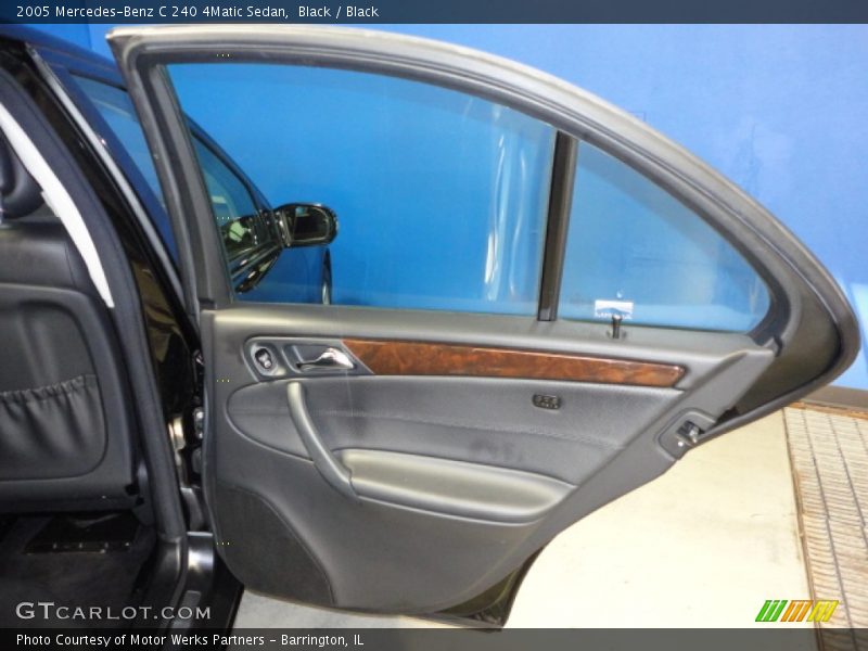 Black / Black 2005 Mercedes-Benz C 240 4Matic Sedan