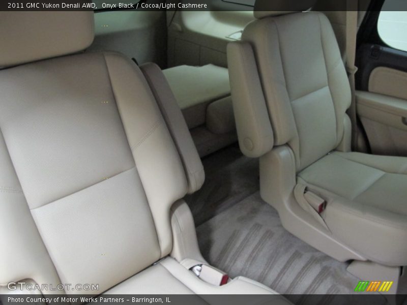Onyx Black / Cocoa/Light Cashmere 2011 GMC Yukon Denali AWD