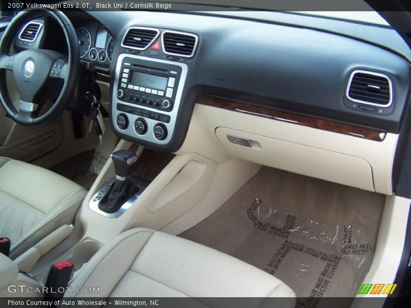 Black Uni / Cornsilk Beige 2007 Volkswagen Eos 2.0T