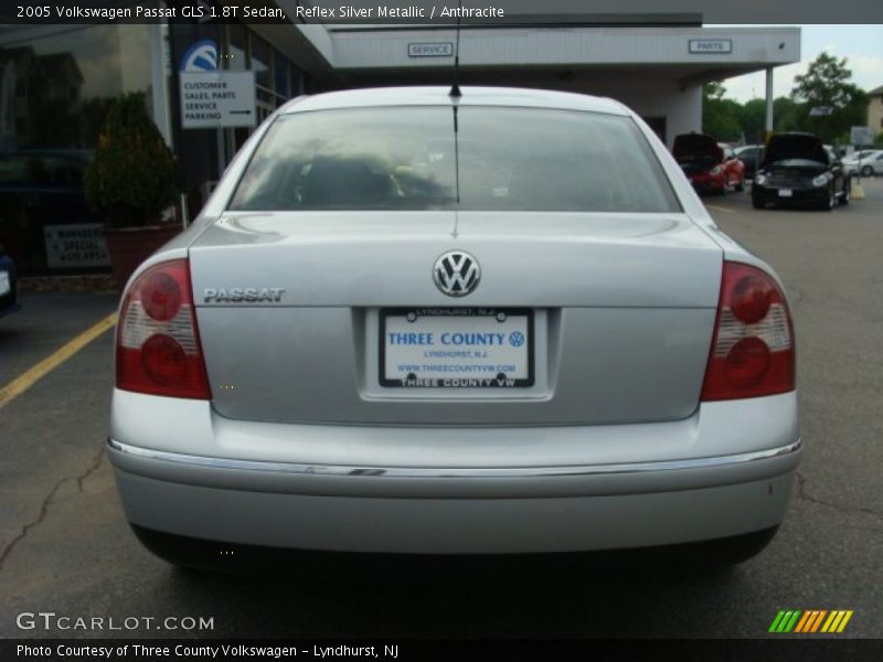 Reflex Silver Metallic / Anthracite 2005 Volkswagen Passat GLS 1.8T Sedan