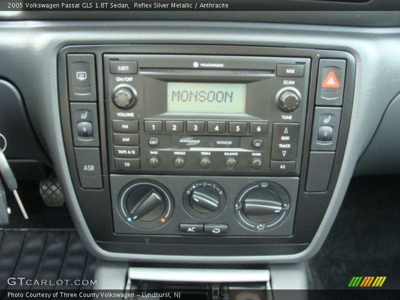Reflex Silver Metallic / Anthracite 2005 Volkswagen Passat GLS 1.8T Sedan