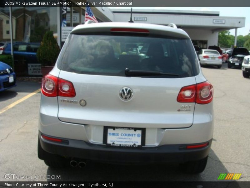 Reflex Silver Metallic / Charcoal 2009 Volkswagen Tiguan SE 4Motion