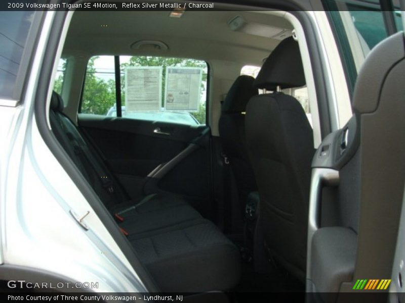 Reflex Silver Metallic / Charcoal 2009 Volkswagen Tiguan SE 4Motion