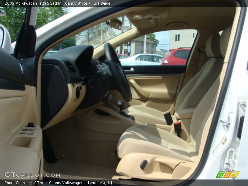 Candy White / Pure Beige 2009 Volkswagen Jetta S Sedan