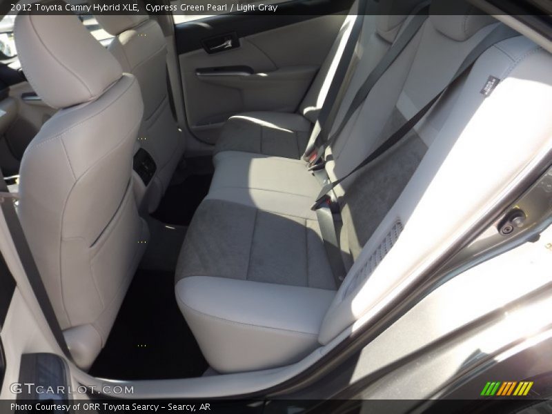 Cypress Green Pearl / Light Gray 2012 Toyota Camry Hybrid XLE