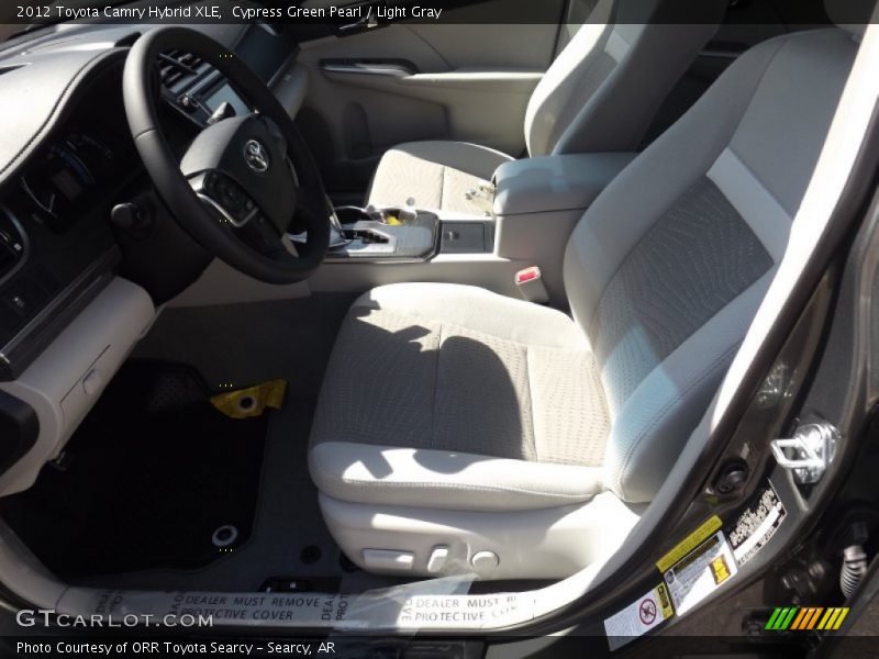 Cypress Green Pearl / Light Gray 2012 Toyota Camry Hybrid XLE