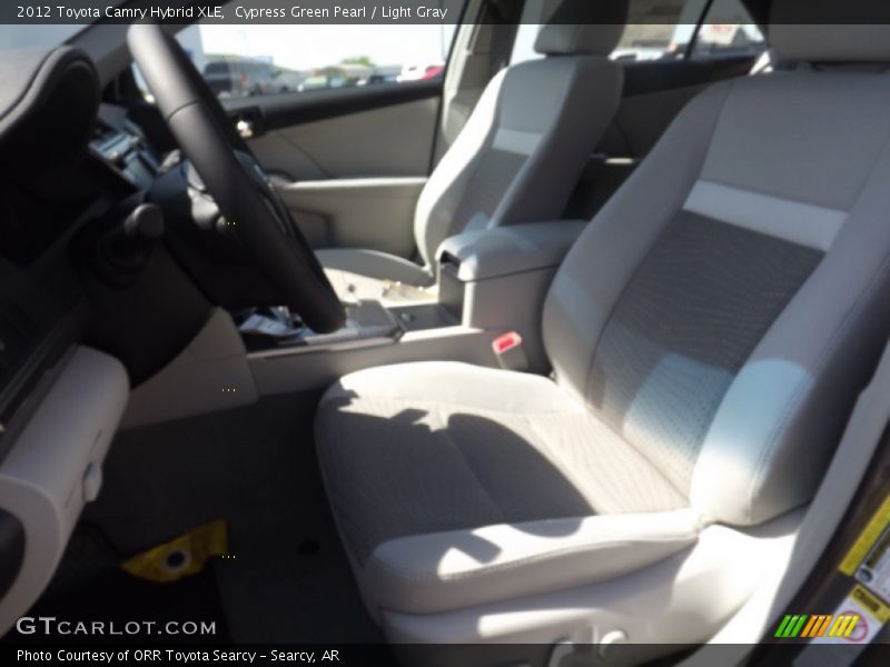 Cypress Green Pearl / Light Gray 2012 Toyota Camry Hybrid XLE