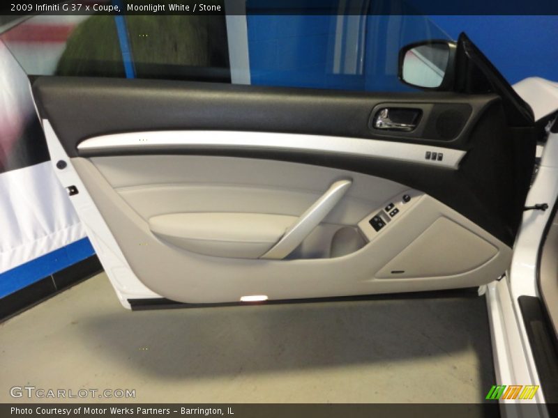 Moonlight White / Stone 2009 Infiniti G 37 x Coupe