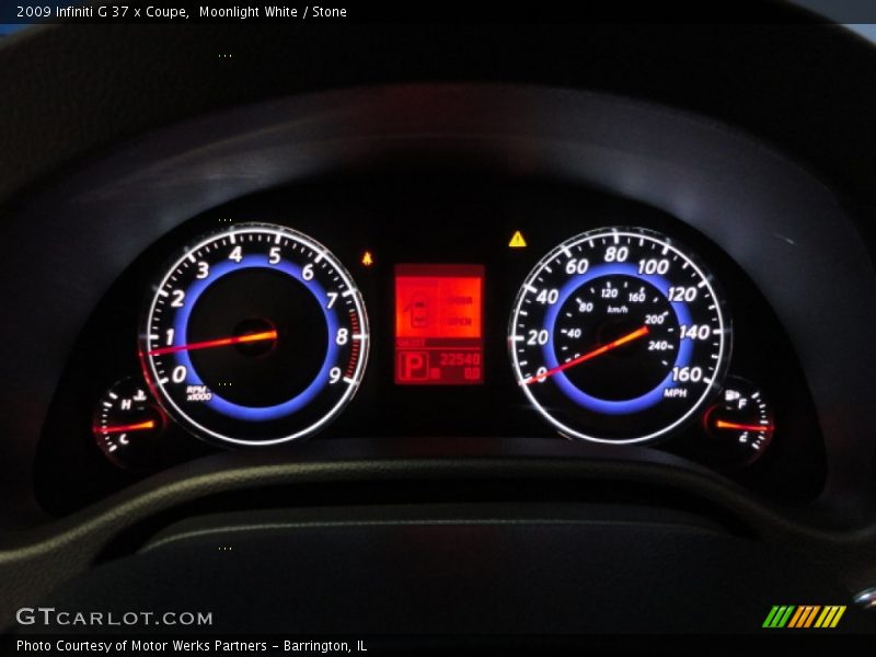 Moonlight White / Stone 2009 Infiniti G 37 x Coupe