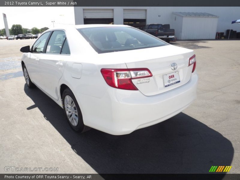 Super White / Ash 2012 Toyota Camry L