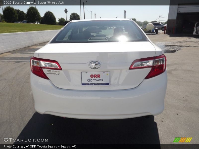 Super White / Ash 2012 Toyota Camry L