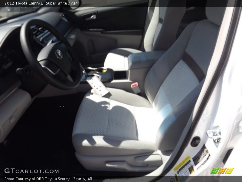 Super White / Ash 2012 Toyota Camry L