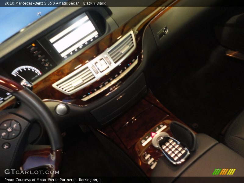 Black / Black 2010 Mercedes-Benz S 550 4Matic Sedan