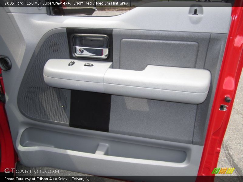 Bright Red / Medium Flint Grey 2005 Ford F150 XLT SuperCrew 4x4