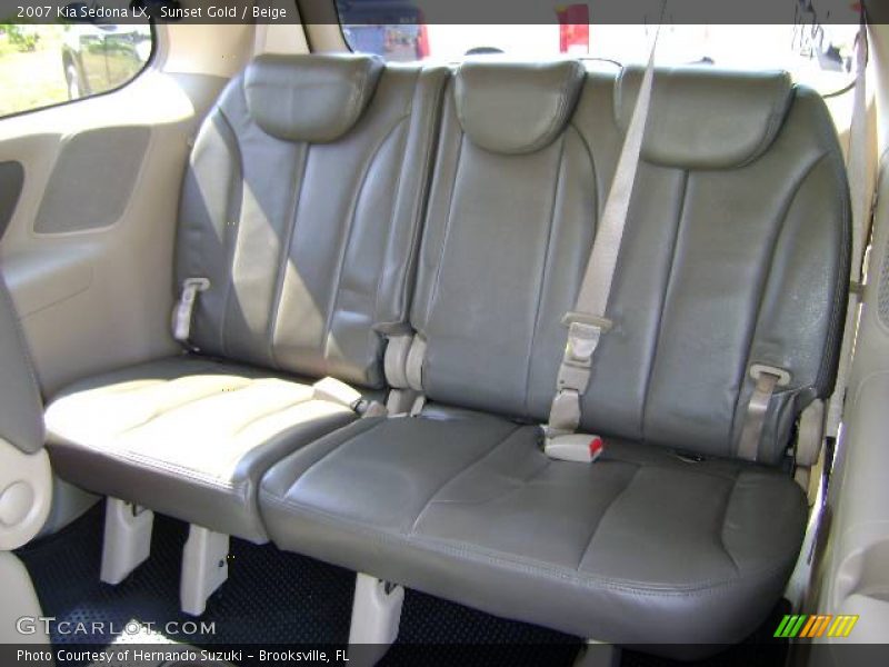 Sunset Gold / Beige 2007 Kia Sedona LX