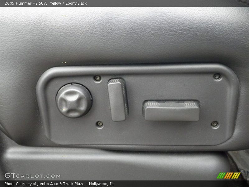 Yellow / Ebony Black 2005 Hummer H2 SUV