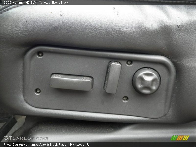 Yellow / Ebony Black 2005 Hummer H2 SUV