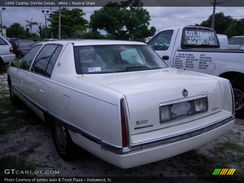 White / Neutral Shale 1996 Cadillac DeVille Sedan