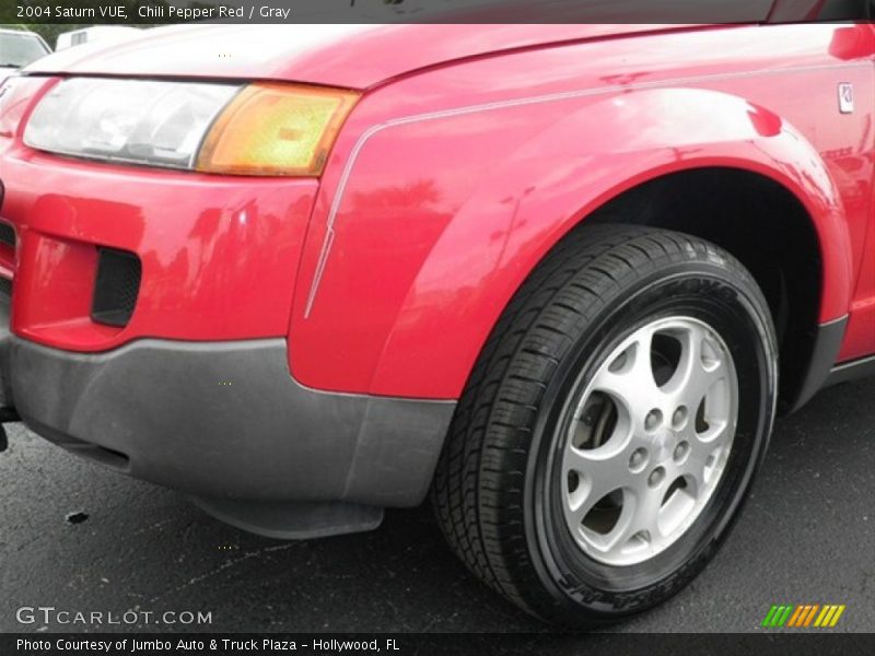 Chili Pepper Red / Gray 2004 Saturn VUE