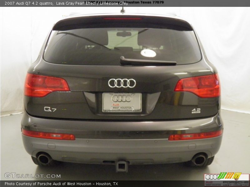 Lava Gray Pearl Effect / Limestone Grey 2007 Audi Q7 4.2 quattro