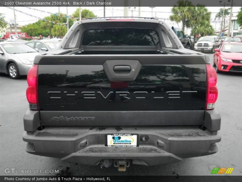 Black / Dark Charcoal 2003 Chevrolet Avalanche 2500 4x4