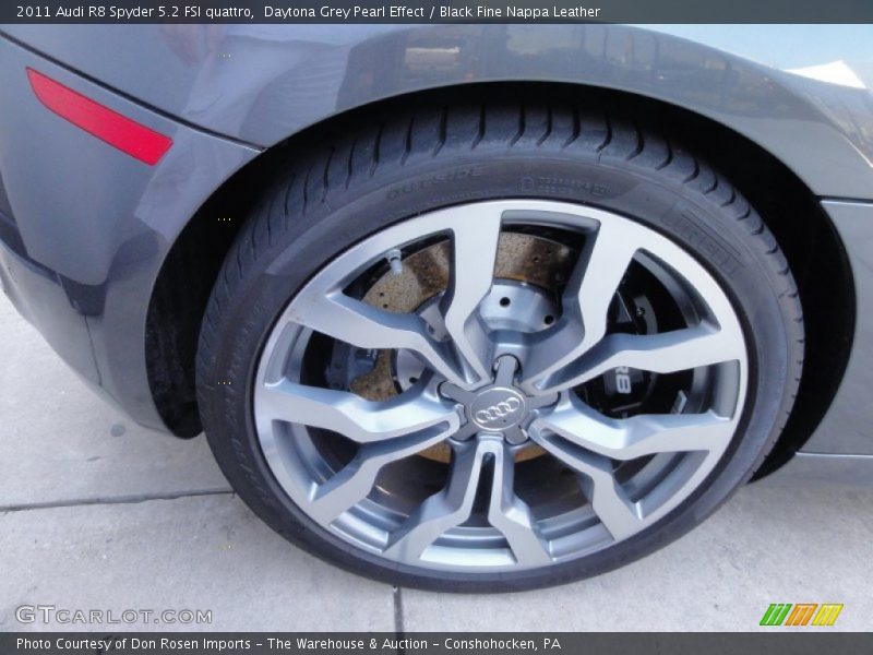  2011 R8 Spyder 5.2 FSI quattro Wheel