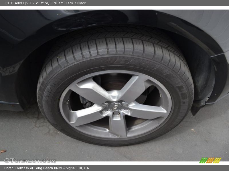Brilliant Black / Black 2010 Audi Q5 3.2 quattro