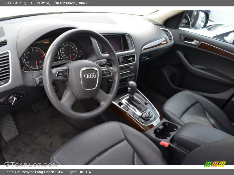 Brilliant Black / Black 2010 Audi Q5 3.2 quattro