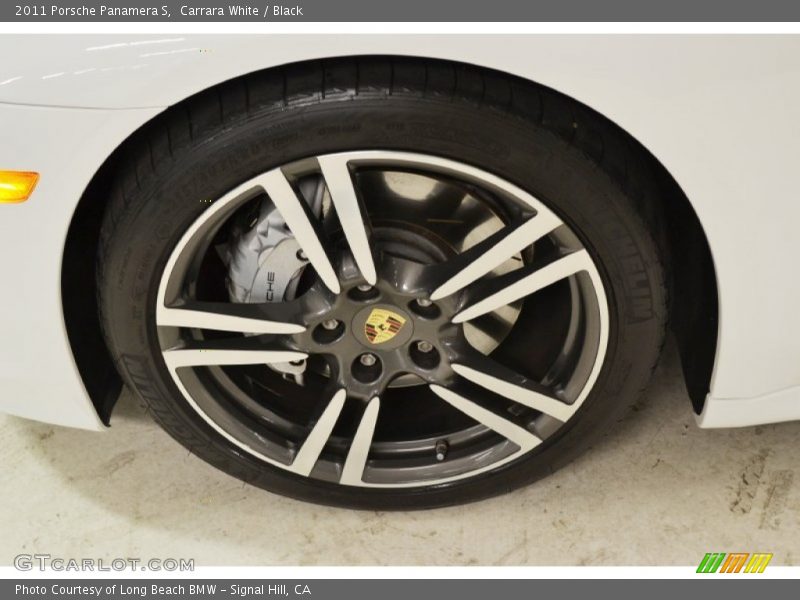 Carrara White / Black 2011 Porsche Panamera S