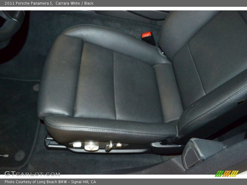 Carrara White / Black 2011 Porsche Panamera S