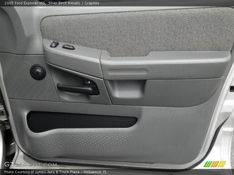 Silver Birch Metallic / Graphite 2005 Ford Explorer XLS