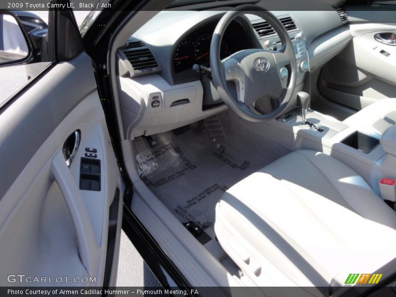 Black / Ash 2009 Toyota Camry LE