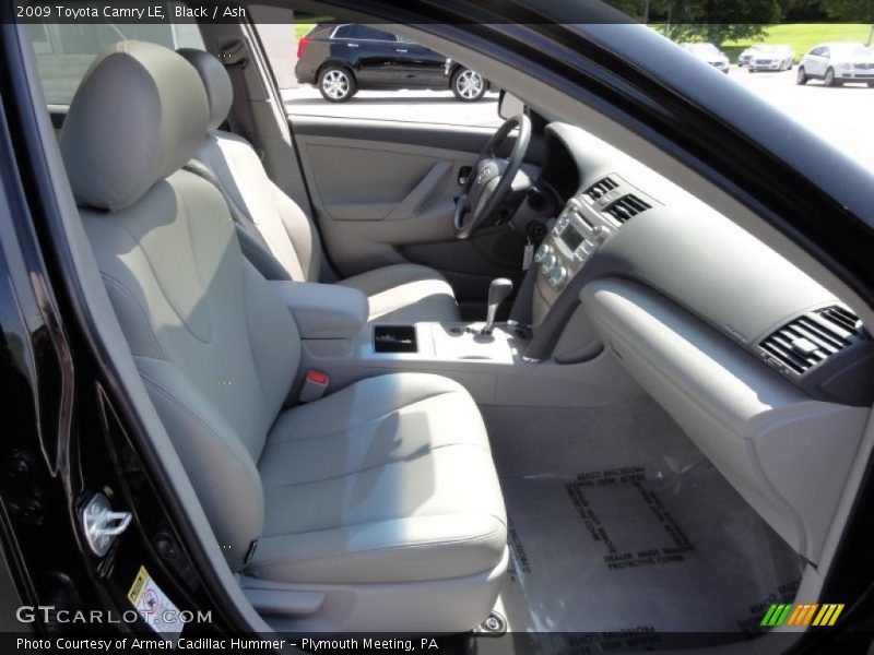 Black / Ash 2009 Toyota Camry LE