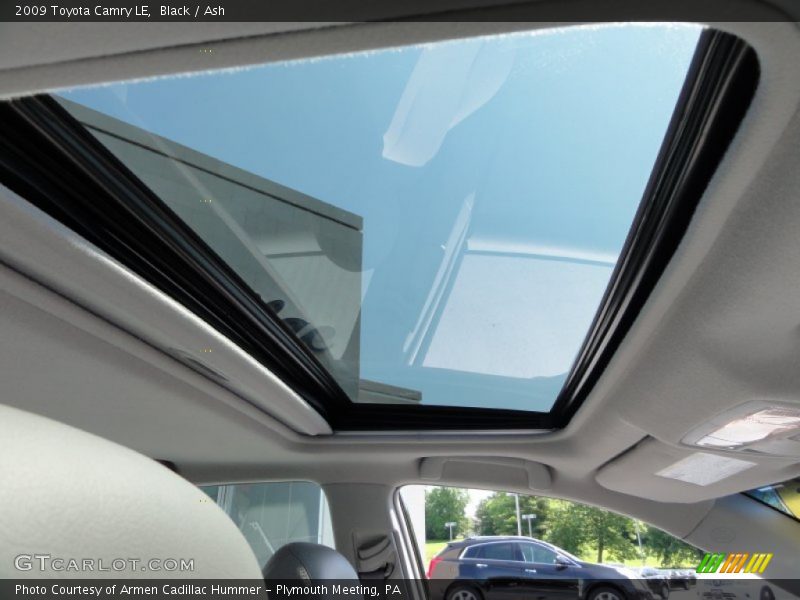 Black / Ash 2009 Toyota Camry LE