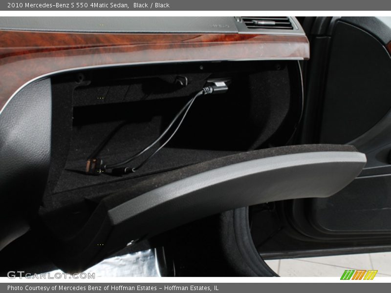 Black / Black 2010 Mercedes-Benz S 550 4Matic Sedan