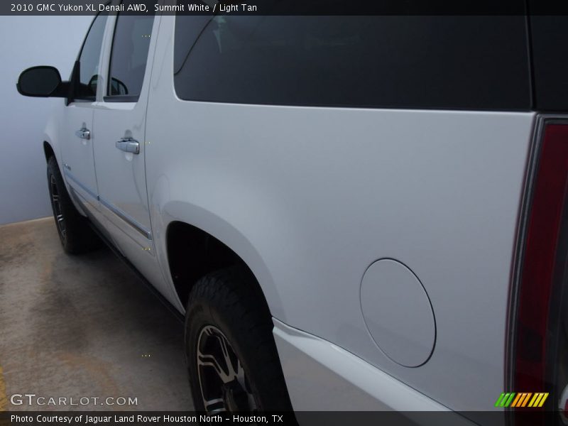 Summit White / Light Tan 2010 GMC Yukon XL Denali AWD