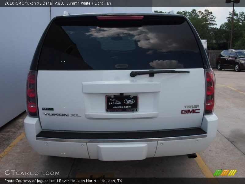 Summit White / Light Tan 2010 GMC Yukon XL Denali AWD