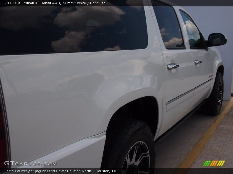Summit White / Light Tan 2010 GMC Yukon XL Denali AWD