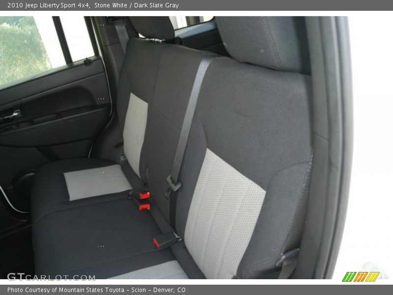 Stone White / Dark Slate Gray 2010 Jeep Liberty Sport 4x4