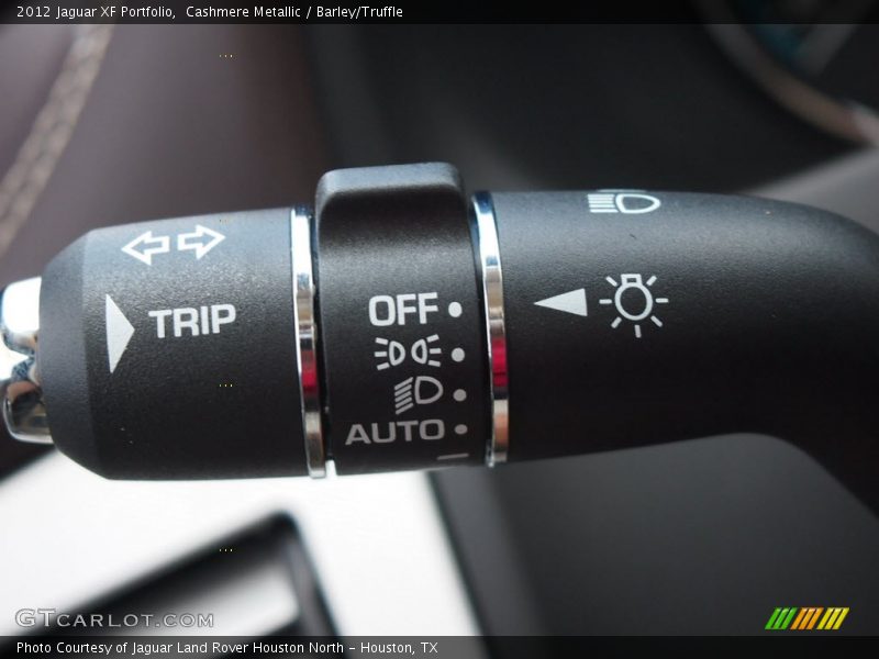 Cashmere Metallic / Barley/Truffle 2012 Jaguar XF Portfolio