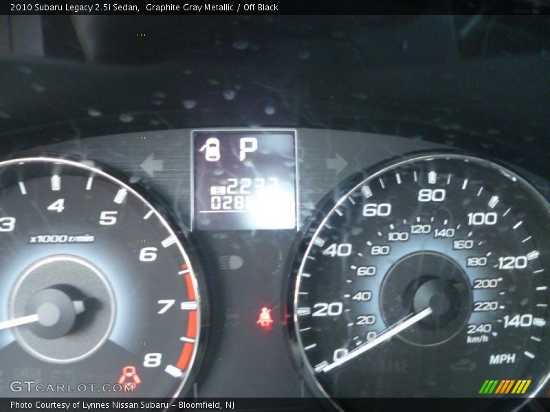 Graphite Gray Metallic / Off Black 2010 Subaru Legacy 2.5i Sedan