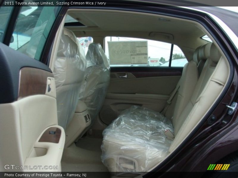 Sizzling Crimson Mica / Ivory 2011 Toyota Avalon Limited