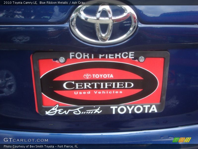 Blue Ribbon Metallic / Ash Gray 2010 Toyota Camry LE