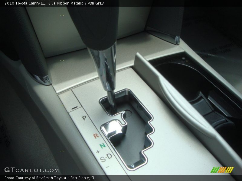 Blue Ribbon Metallic / Ash Gray 2010 Toyota Camry LE