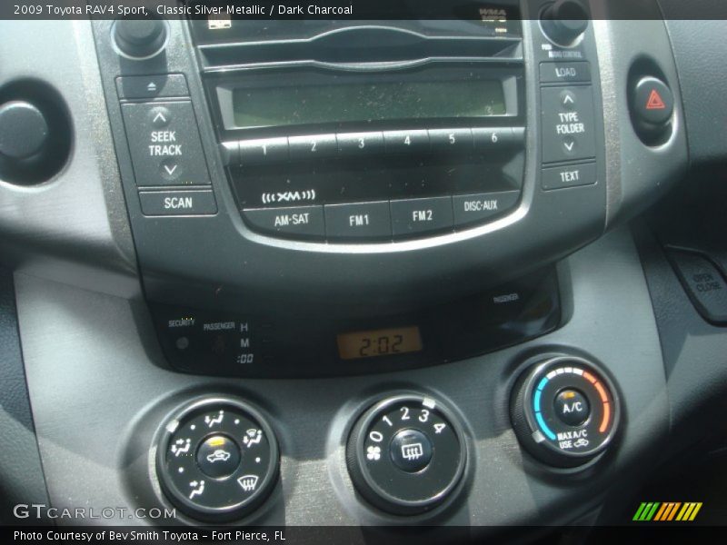 Controls of 2009 RAV4 Sport