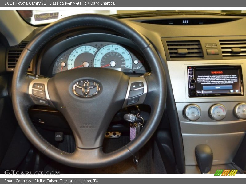 Classic Silver Metallic / Dark Charcoal 2011 Toyota Camry SE