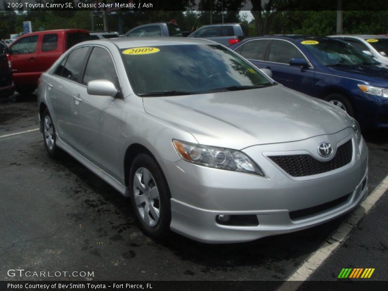 Classic Silver Metallic / Ash 2009 Toyota Camry SE